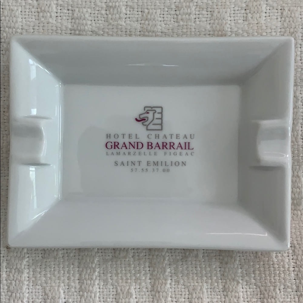 Retro Grand Barrail Ashtray